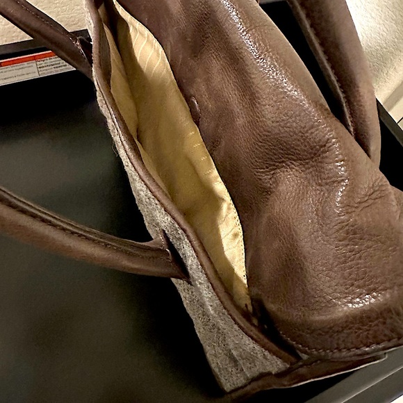 COLE HAAN Crossbody Chocolate brown leather and gray flannel bag - Picture 5 of 12